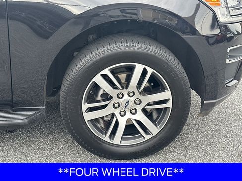 Used 2024 Ford Expedition Max Limited image 12