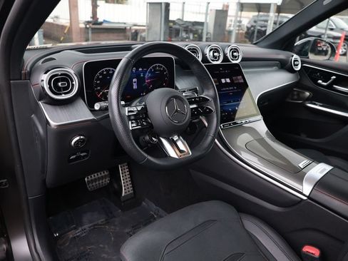 Used 2025 Mercedes-Benz GLC 43 AMG 4MATIC image 18