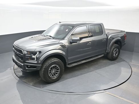 Used 2019 Ford F150 Raptor w/ Equipment Group 802A Luxury AWD/4WD image 17