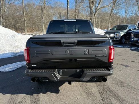 Certified 2018 Ford F150 Raptor w/ Equipment Group 801A Mid image 5