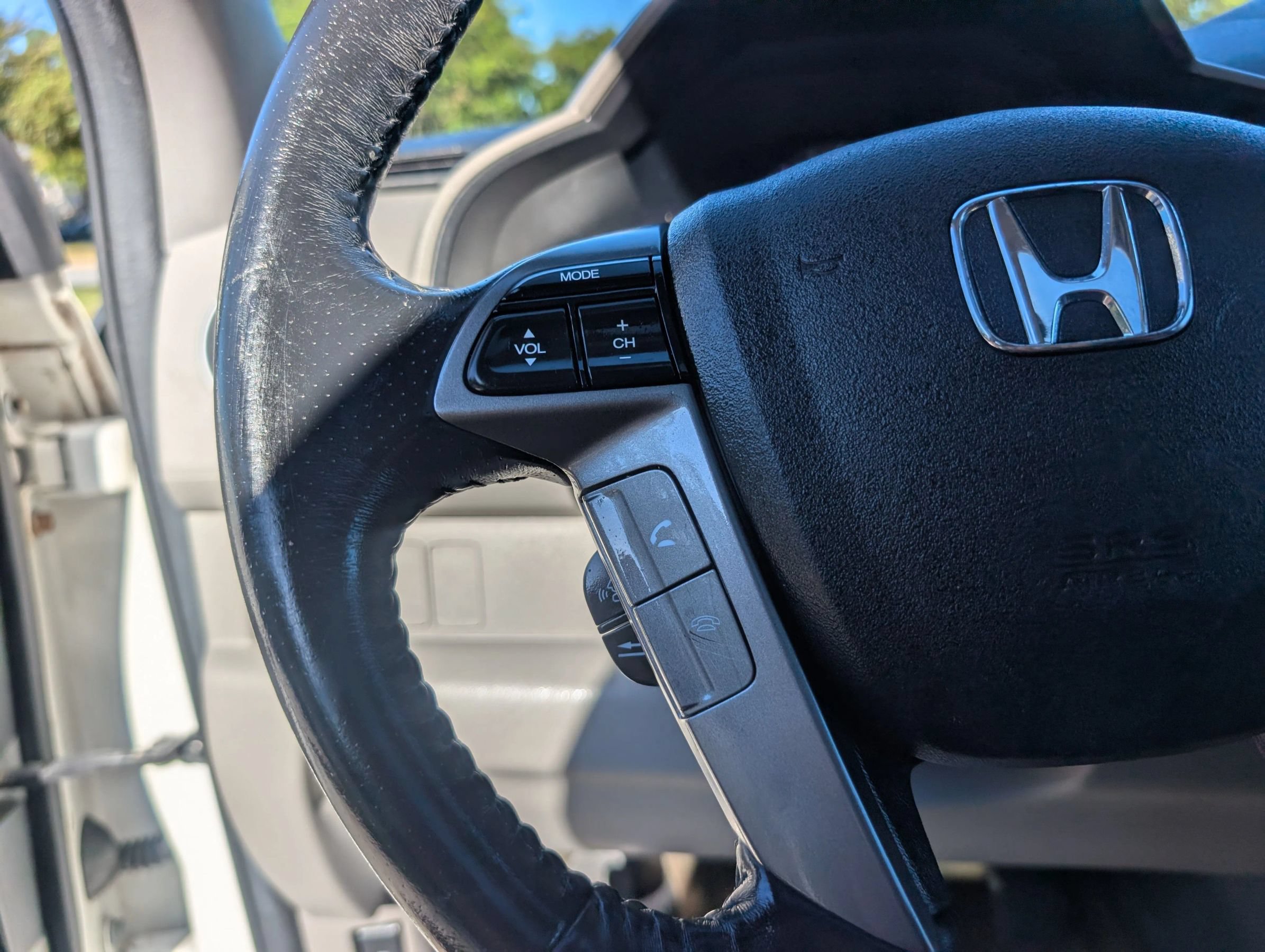 Used 2013 Honda Pilot Touring image 28