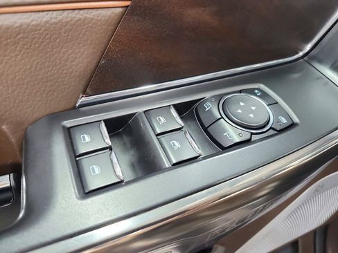 Used 2023 Ford F150 King Ranch w/ Equipment Group 601A High AWD/4WD image 40