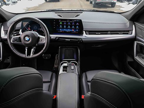 Used 2025 BMW X2 xDrive28i image 20
