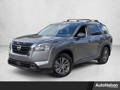 Used 2024 Nissan Pathfinder SV