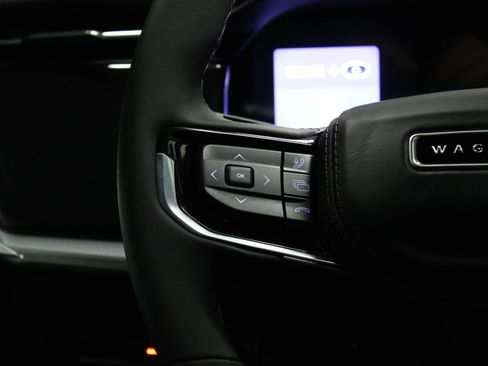 Used 2024 Jeep Wagoneer Launch Edition image 26