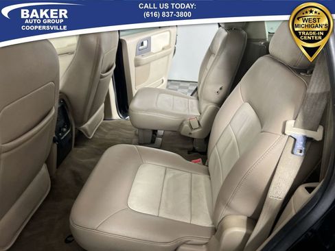 Used 2004 Ford Expedition Eddie Bauer image 22