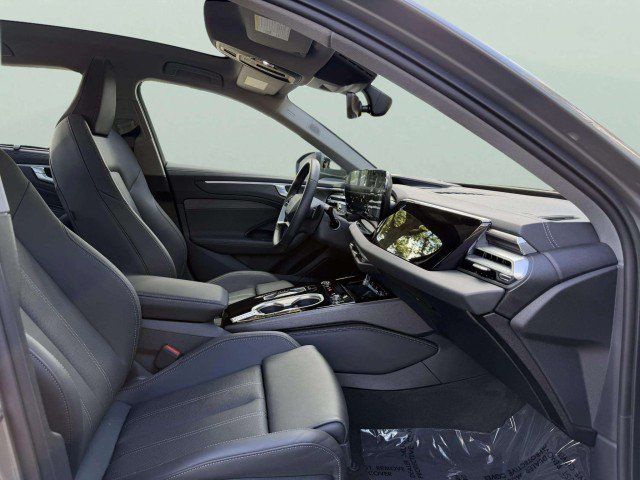 Certified 2026 Audi A6 Premium Plus w/ Premium Plus Package AWD/4WD image 30