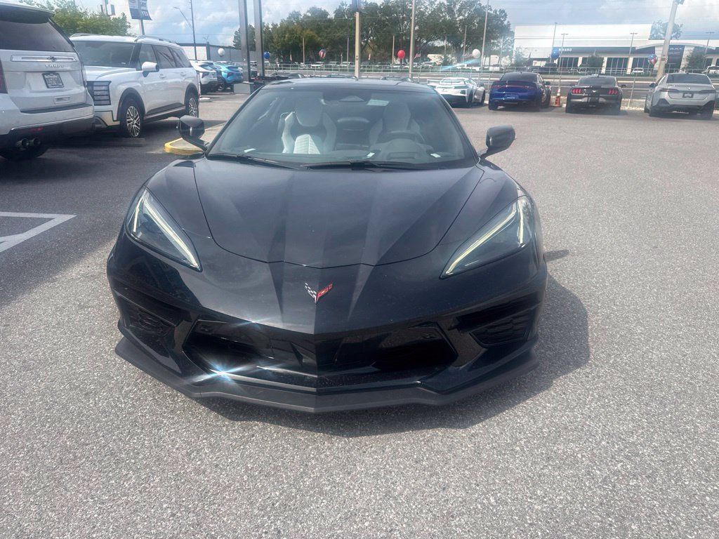 Used 2025 Chevrolet Corvette Stingray Preferred Conv w/ Z51 Performance Package RWD image 2