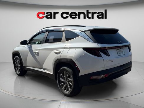 Used 2022 Hyundai Tucson Blue AWD/4WD image 3