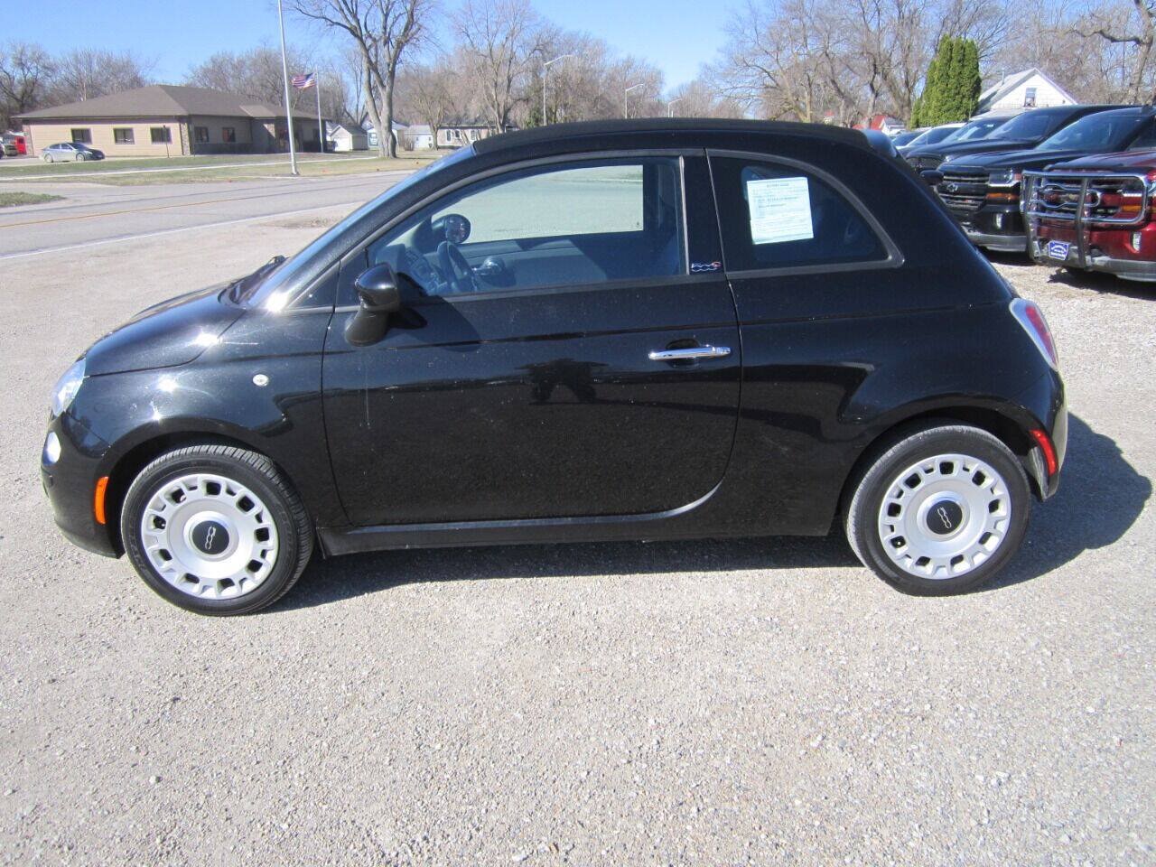 Used 2013 FIAT 500 Pop FWD image 1