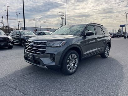 New 2026 Ford Explorer Active w/ Active Comfort Package