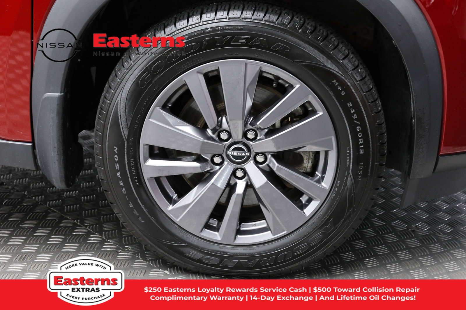 Used 2023 Nissan Pathfinder SV AWD/4WD image 30