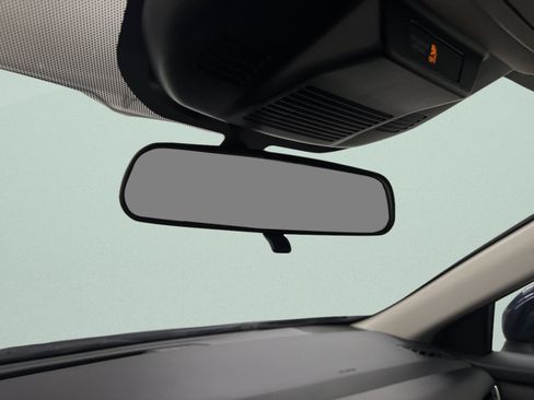 Used 2025 Nissan Rogue SV w/ SV Premium Package FWD image 28