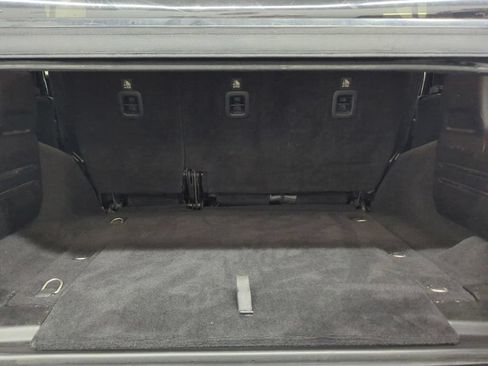 Used 2018 Jeep Wrangler Unlimited Rubicon AWD/4WD image 27