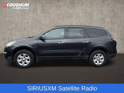 Used 2013 Chevrolet Traverse LS image 5