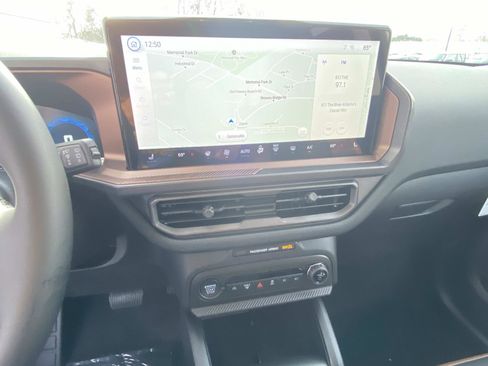 New 2025 Ford Bronco Sport Outer Banks w/ Outer Banks Tech Package+ image 17