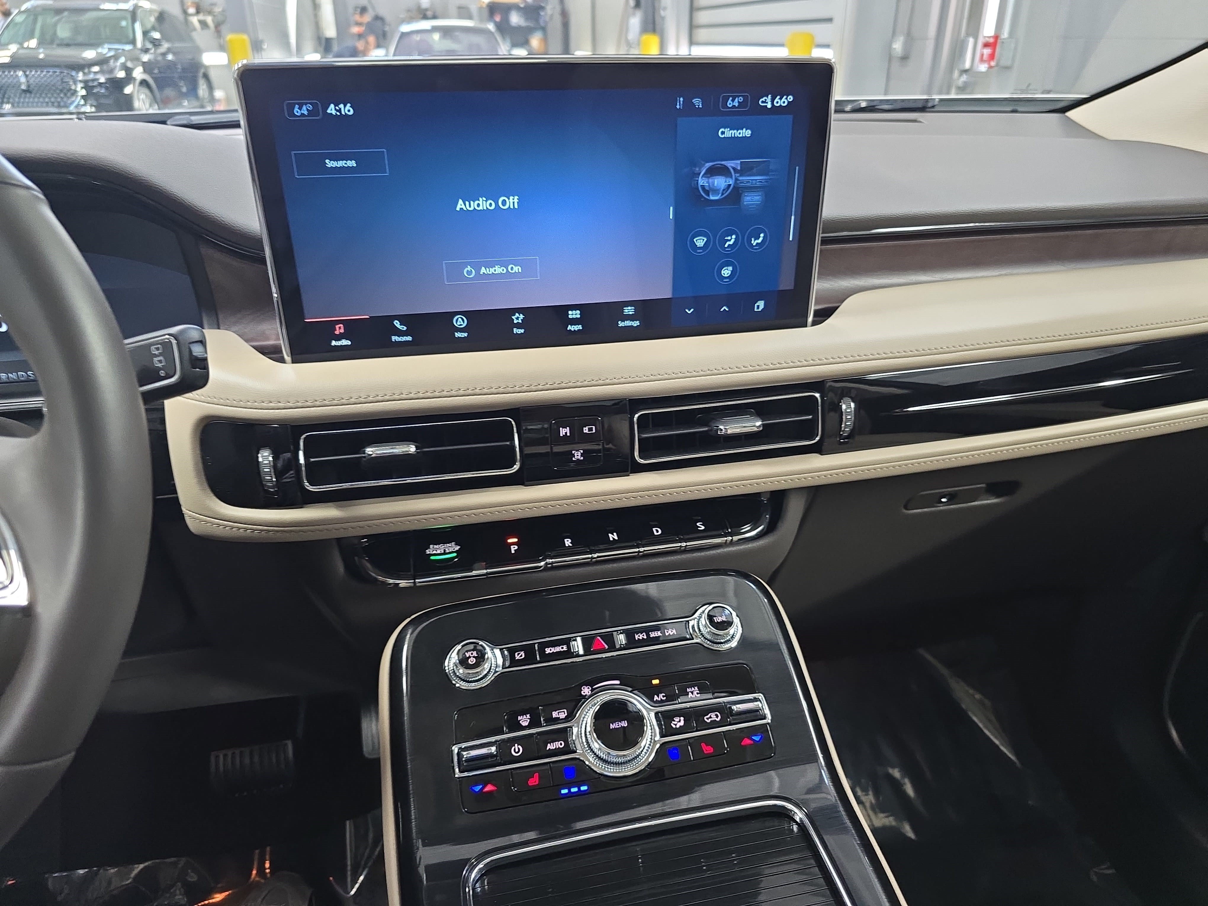 Certified 2023 Lincoln Nautilus Reserve AWD/4WD image 19