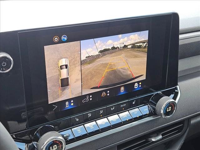 New 2026 Chevrolet Colorado Trail Boss AWD/4WD image 13
