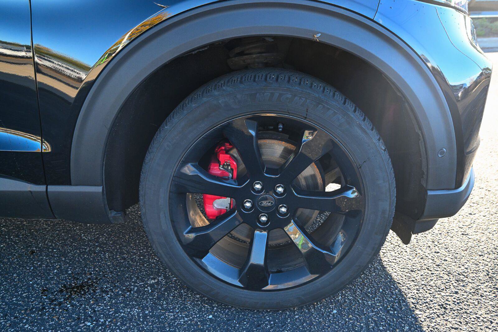 Used 2020 Ford Explorer ST w/ ST Street Pack AWD/4WD image 15