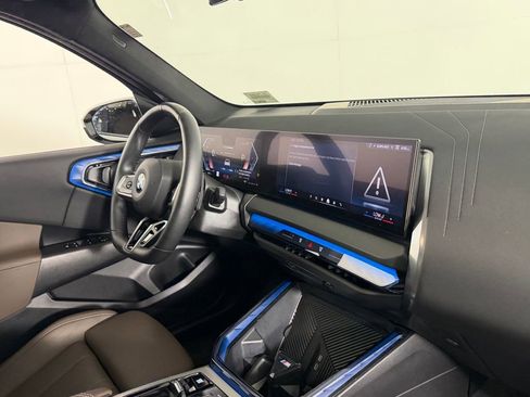 Used 2025 BMW X3 xDrive30i w/ M Sport Package image 30