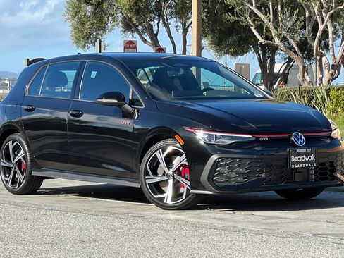 New 2026 Volkswagen GTI SE FWD image 2