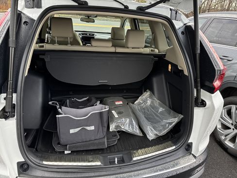 Used 2022 Honda CR-V Touring image 28