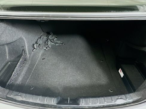 Used 2013 BMW 320i Sedan image 27