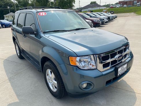 Used 2012 Ford Escape XLT image 4