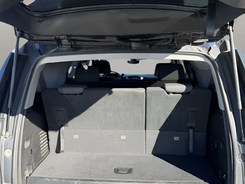 Used 2018 GMC Yukon SLE image 33