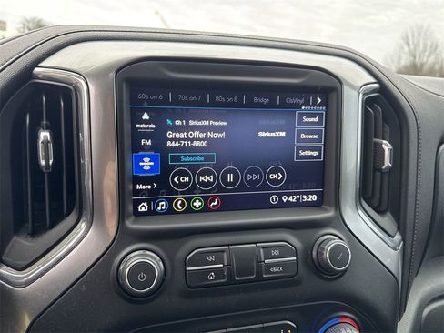 Used 2020 Chevrolet Silverado 1500 RST image 16