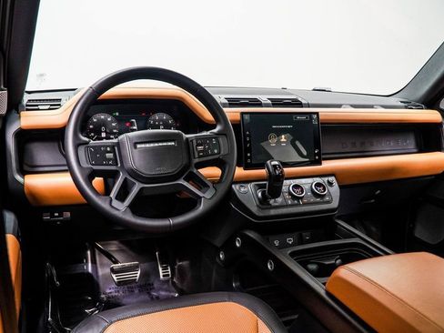 Used 2024 Land Rover Defender 130 X image 15