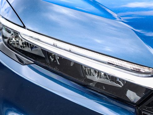 Certified 2025 Honda CR-V EX-L image 6