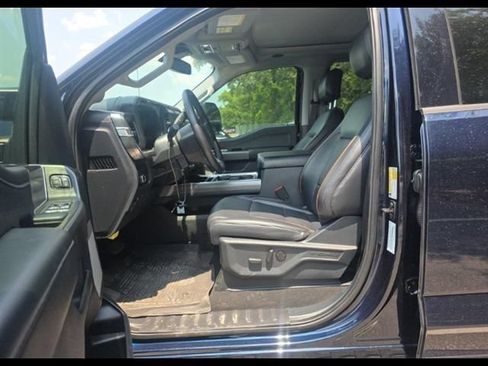 Used 2025 Ford F250 Lariat w/ Lariat Ultimate Package AWD/4WD image 3