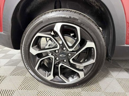 Certified 2024 Chevrolet Trax RS FWD image 15