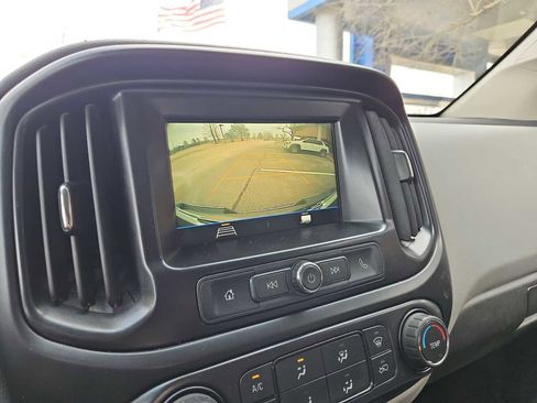 Used 2019 Chevrolet Colorado W/T w/ WT Convenience Package image 28