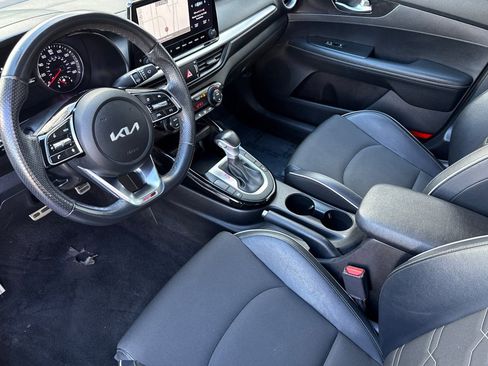 Certified 2023 Kia Forte GT-Line image 7