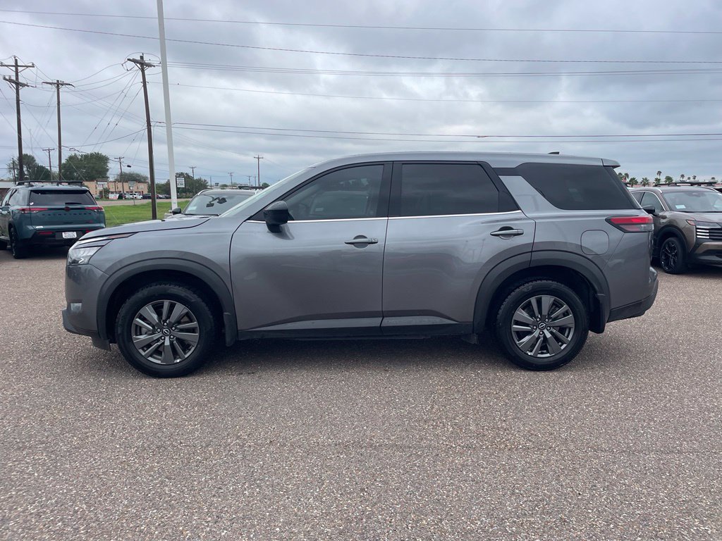 Certified 2024 Nissan Pathfinder S FWD image 4