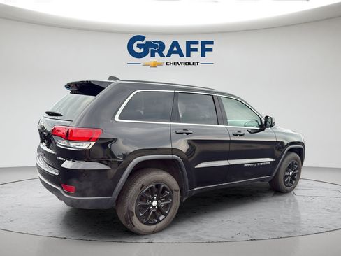 Used 2022 Jeep Grand Cherokee Laredo E AWD/4WD image 8
