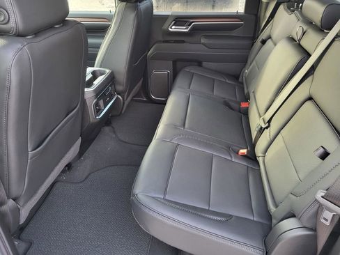 New 2026 GMC Sierra 2500 Denali w/ Denali Reserve Package image 4