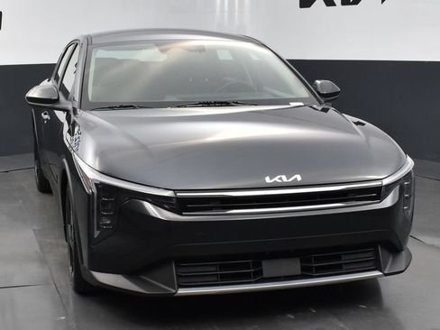 Used 2025 Kia K4 EX FWD image 8