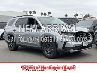 Used 2025 Honda Pilot TrailSport video 1