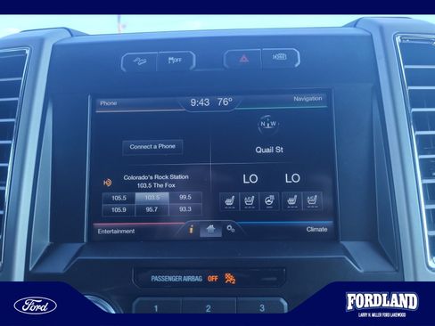 Used 2015 Ford F150 Lariat w/ Equipment Group 502A Luxury AWD/4WD image 28