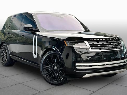 Used 2023 Land Rover Range Rover Autobiography AWD/4WD image 7