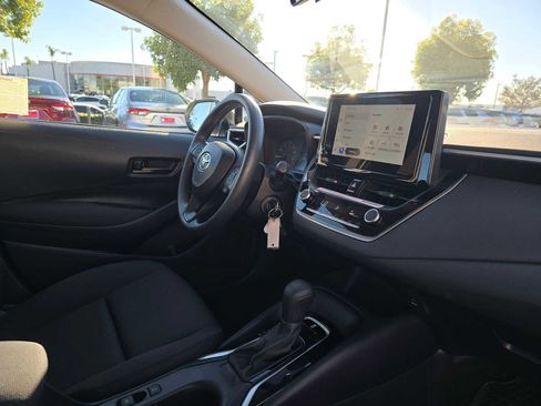 Certified 2024 Toyota Corolla LE image 10