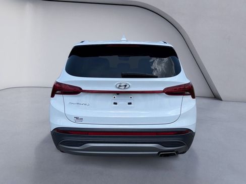 Used 2023 Hyundai Santa Fe SE FWD image 4