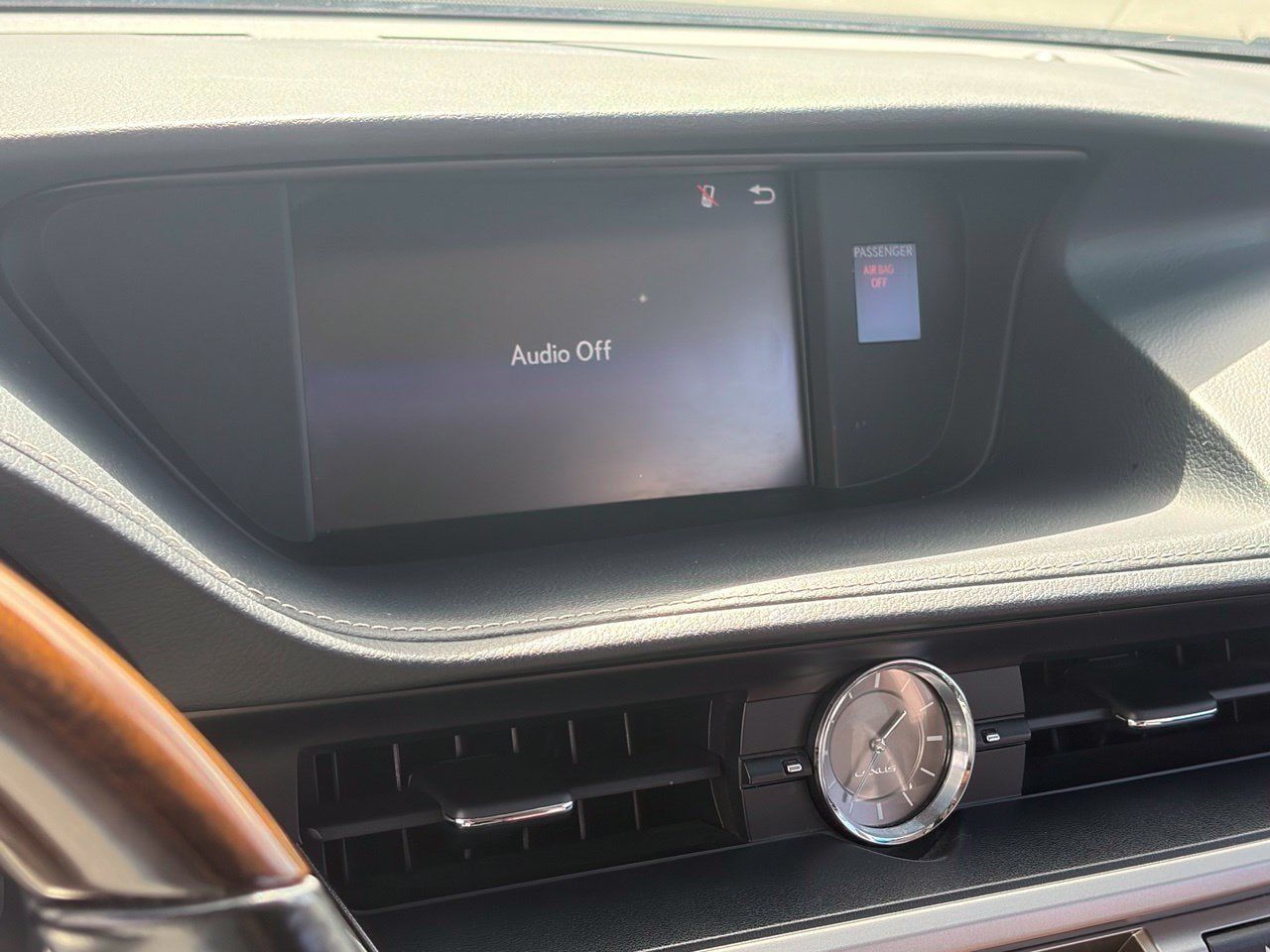 Used 2017 Lexus ES 350 w/ Premium Package FWD image 10
