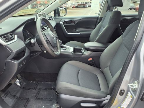 Certified 2024 Toyota RAV4 LE AWD/4WD image 15