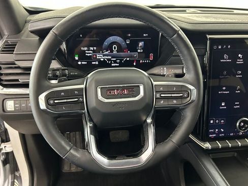 Used 2024 GMC Acadia Elevation w/ LPO, Floor Liner Package AWD/4WD image 14