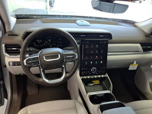 Used 2026 GMC Terrain Denali AWD/4WD image 15