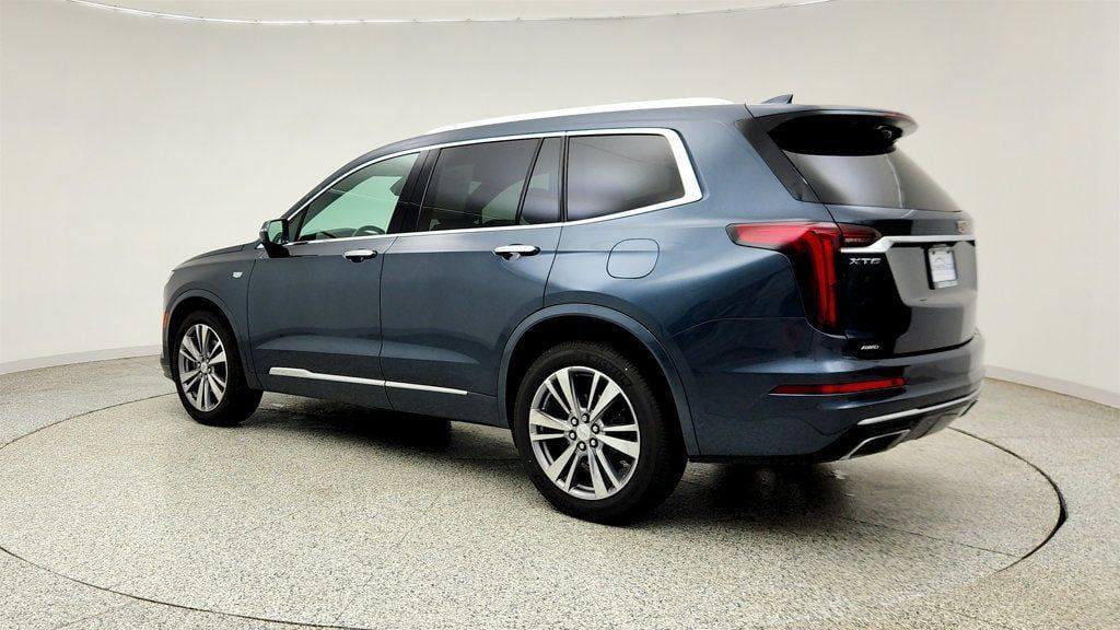 Used 2020 Cadillac XT6 Premium Luxury AWD/4WD image 7
